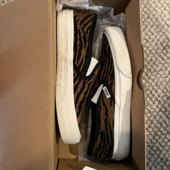 Tiger Vans - Picture 2 of 5